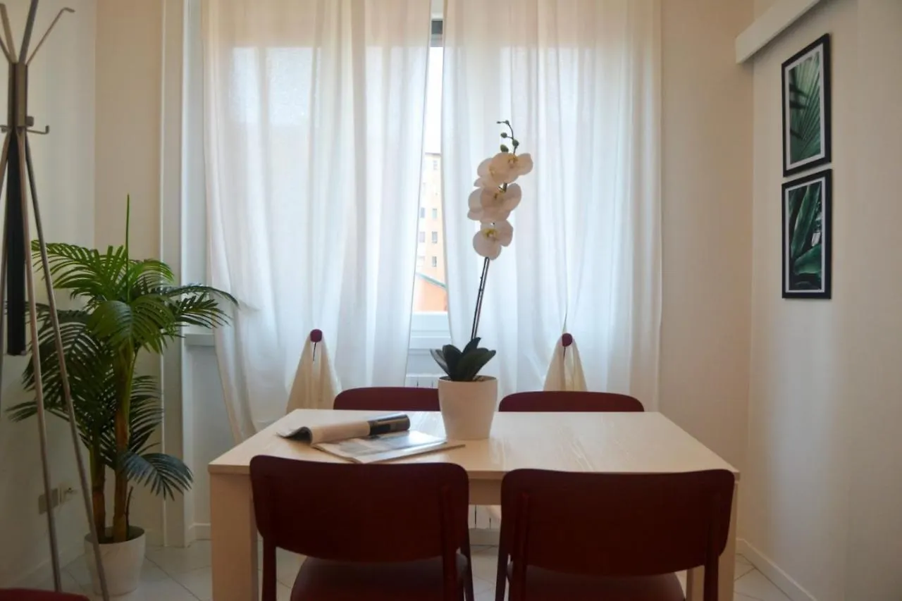 Apartment Joivy Lovely Apt For 4 Next To Bus And Metro Station Milan